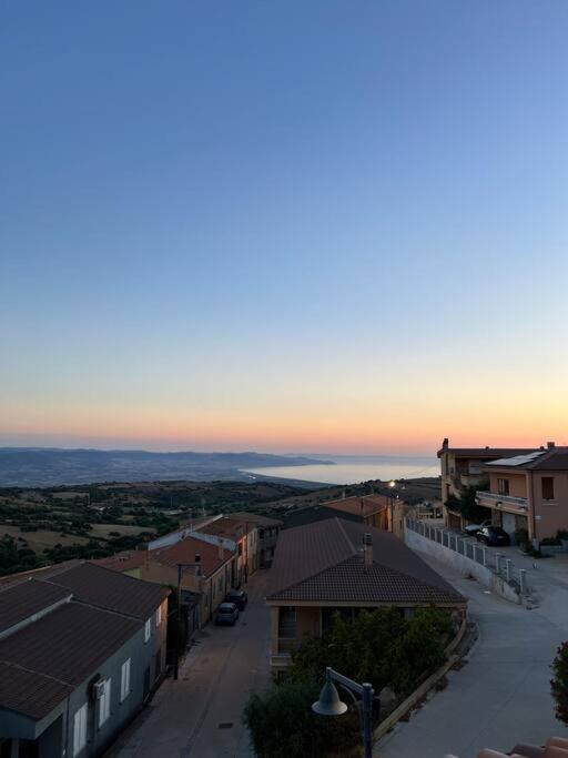 Casa Smeralda - Piscina E Vista Sul Mare! Trinità dʼAgultu Buitenkant foto