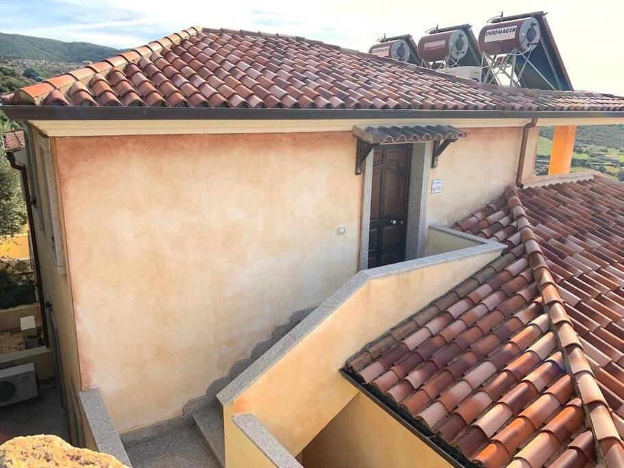 Casa Smeralda - Piscina E Vista Sul Mare! Trinità dʼAgultu Buitenkant foto